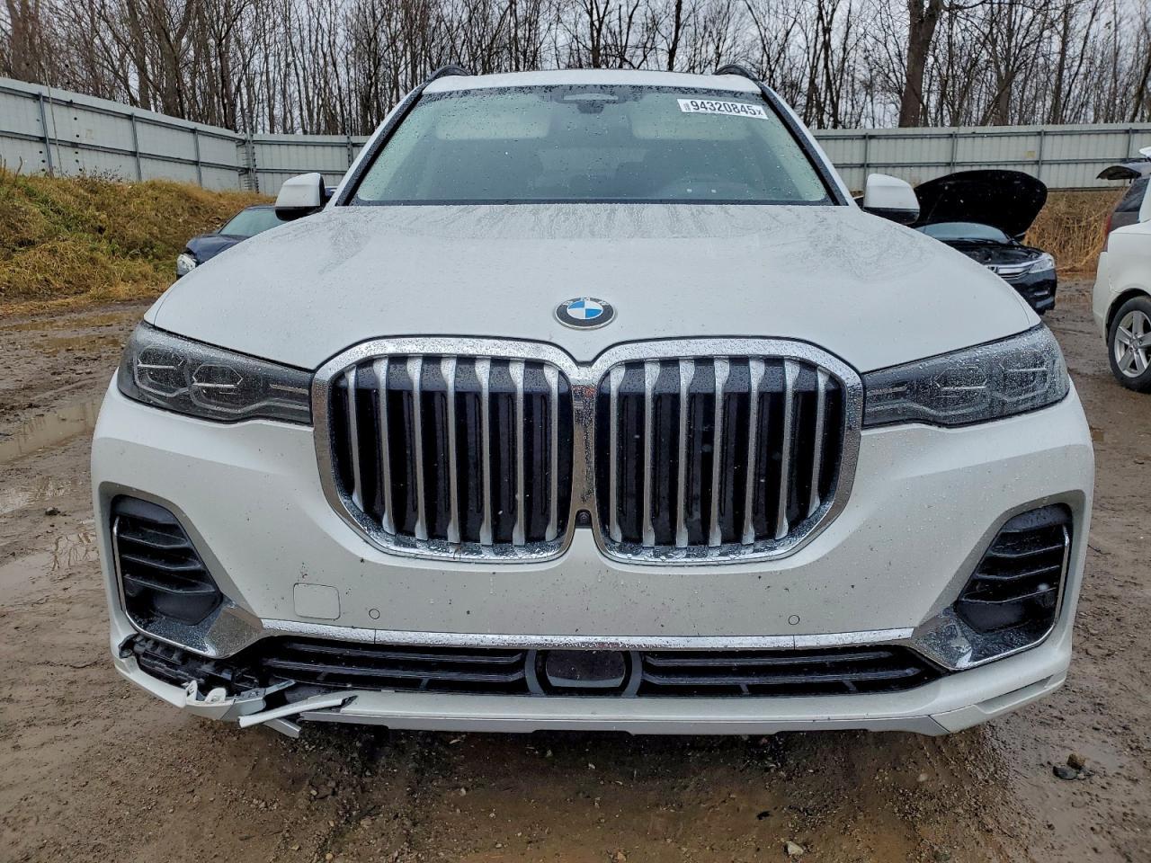 2022 BMW X7