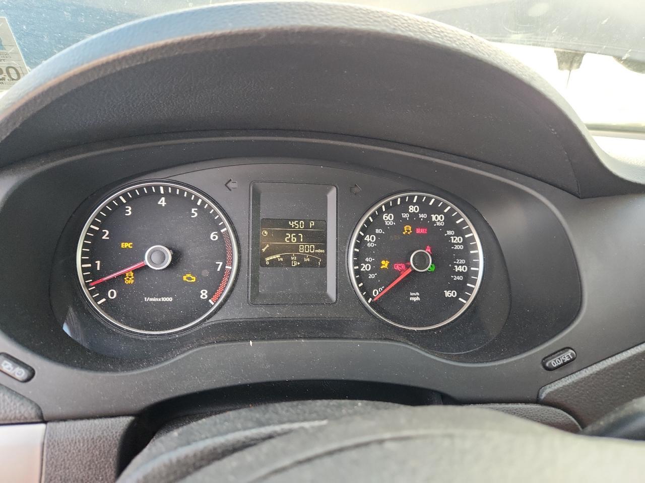 2013 VOLKSWAGEN JETTA