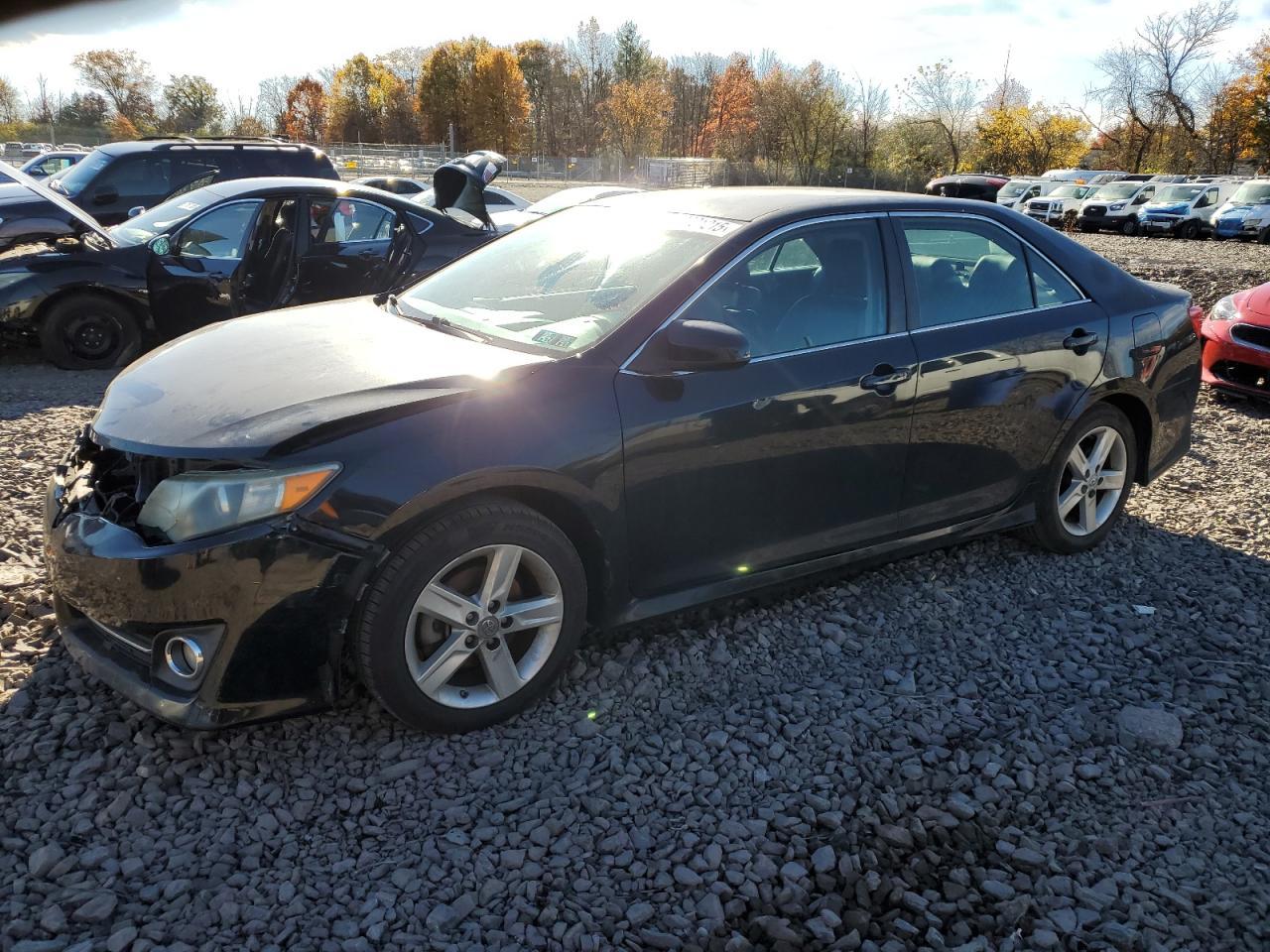 2012 TOYOTA CAMRY