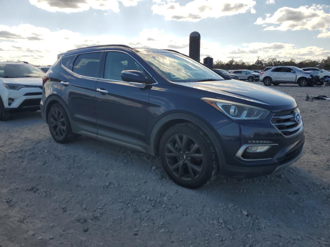 2017 HYUNDAI SANTA FE
