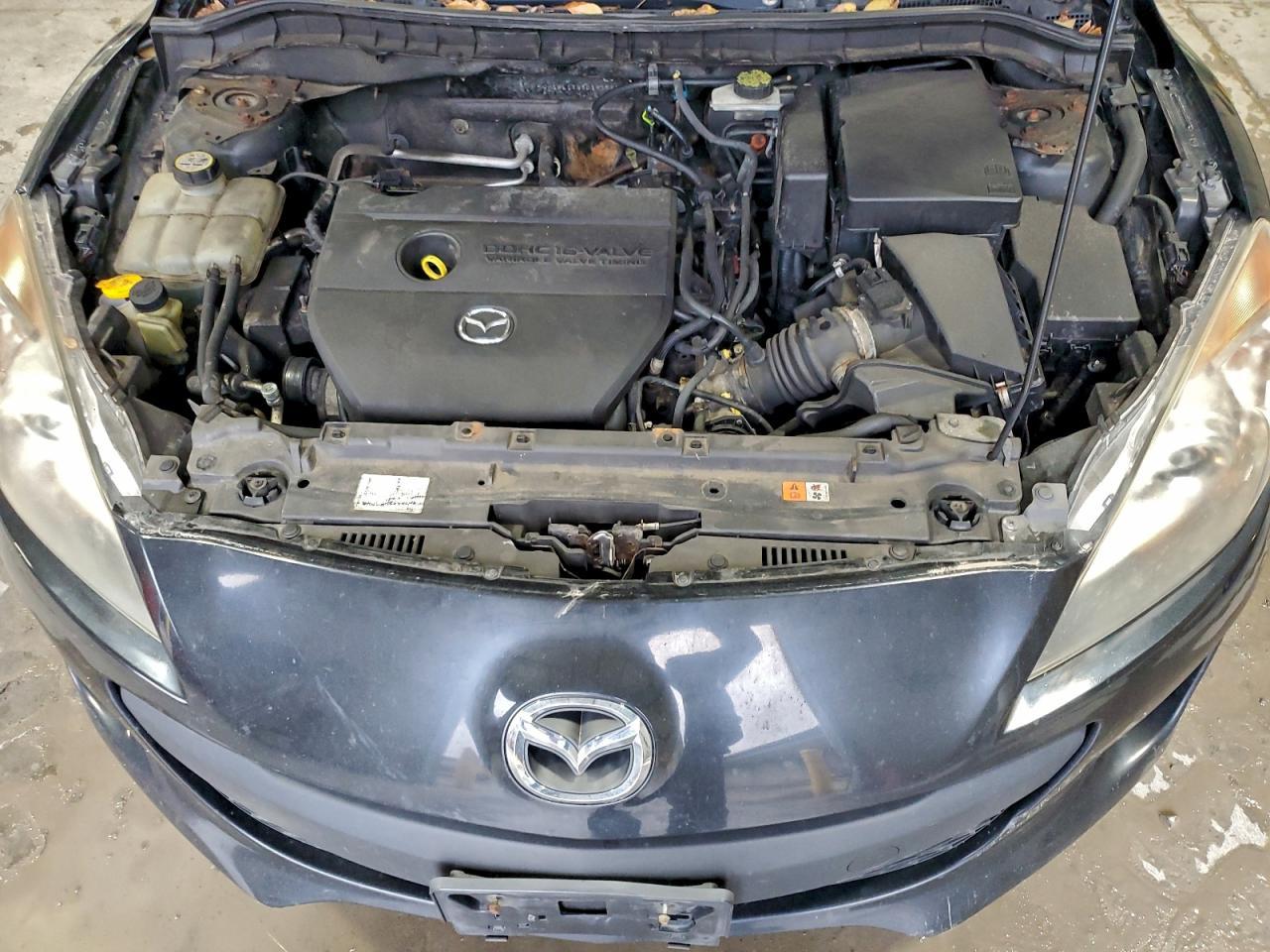 2013 MAZDA 3