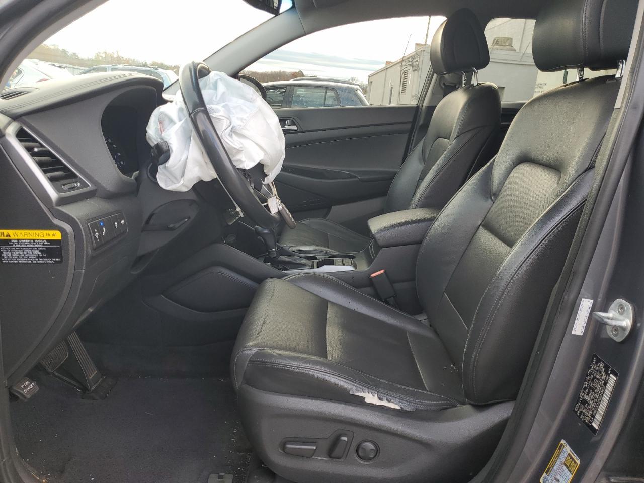 2016 HYUNDAI TUCSON