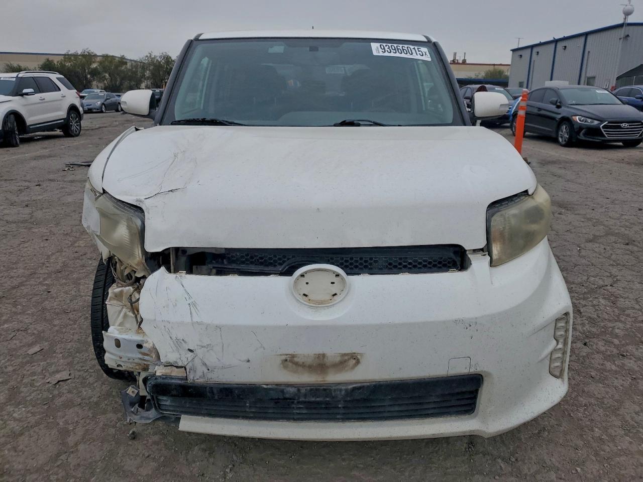 2015 TOYOTA SCION