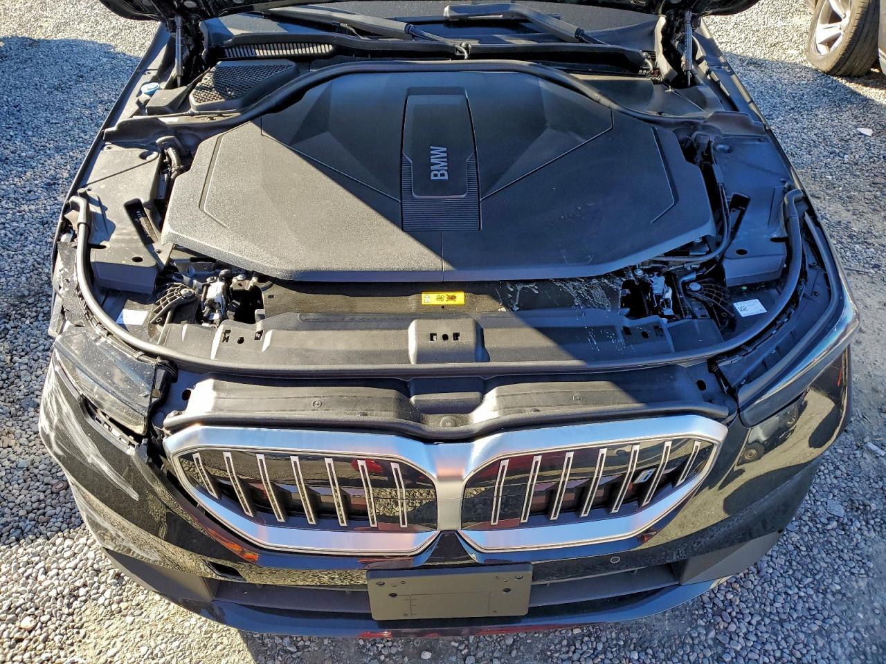 2024 BMW i5