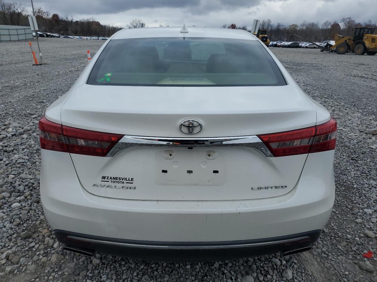 2017 TOYOTA Avalon