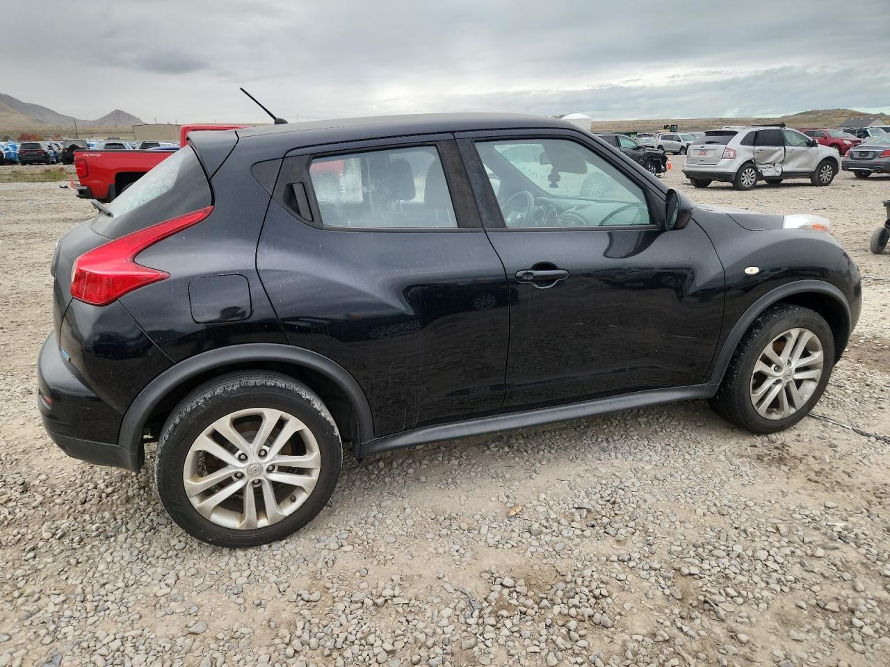 2013 NISSAN Juke