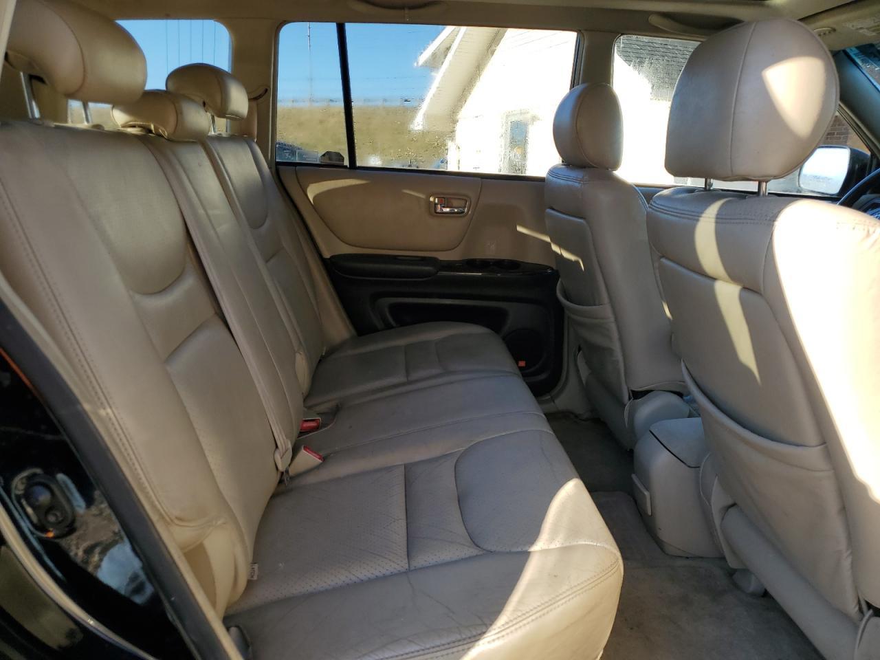 2001 TOYOTA HIGHLANDER
