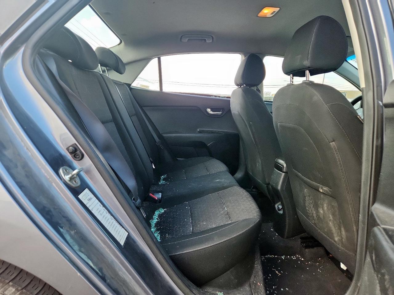 2019 KIA RIO
