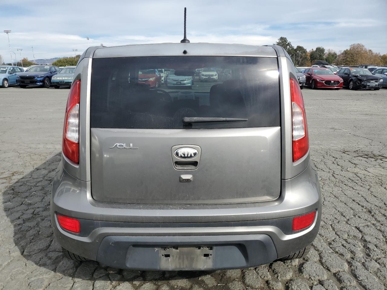 2013 KIA SOUL
