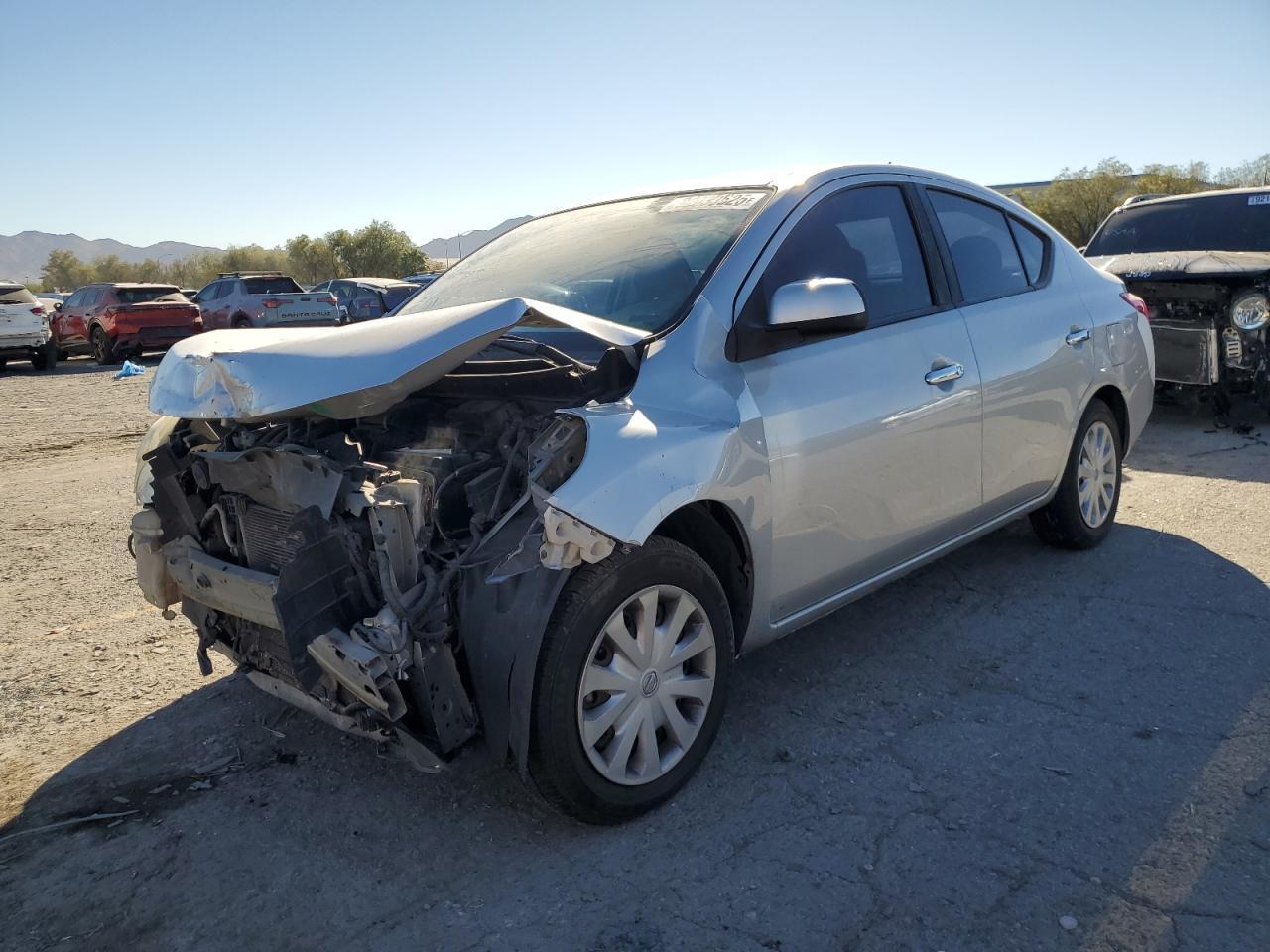 2012 NISSAN VERSA