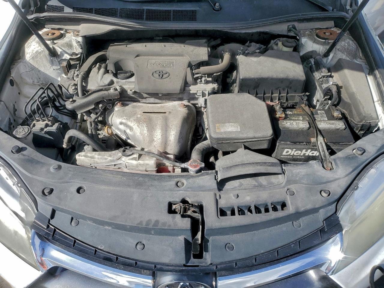 2016 TOYOTA CAMRY