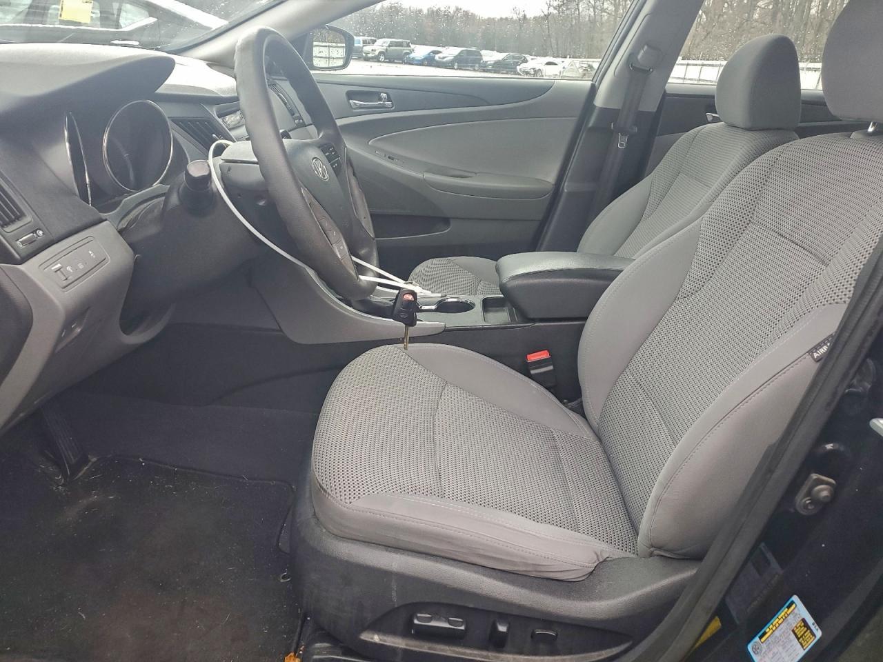 2012 HYUNDAI SONATA