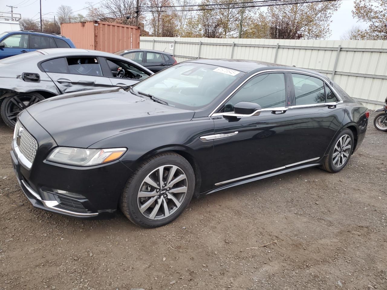 2018 LINCOLN Continental
