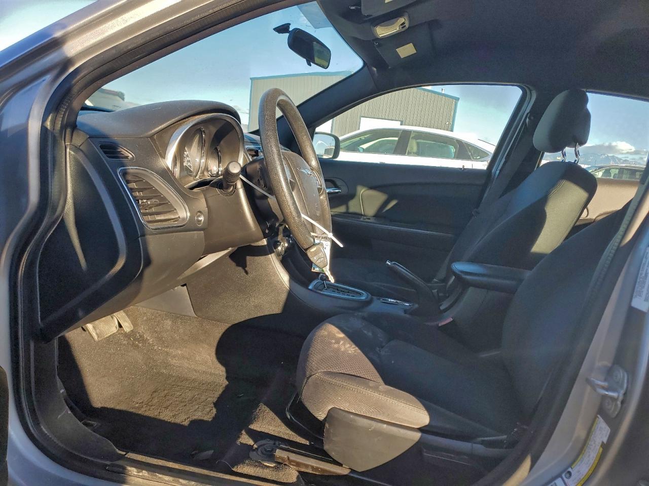 2014 CHRYSLER 200