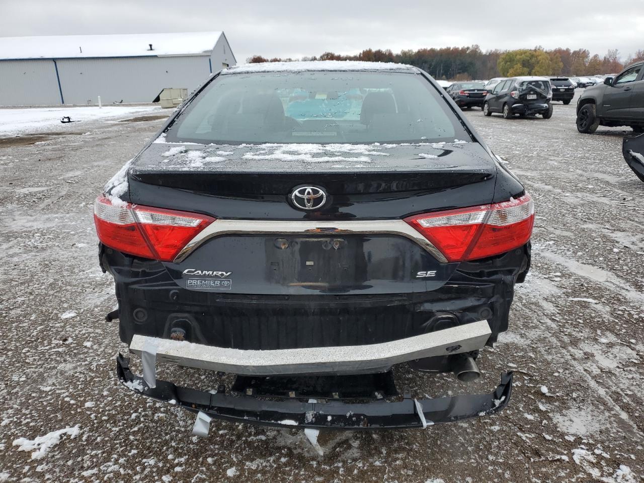 2017 TOYOTA CAMRY