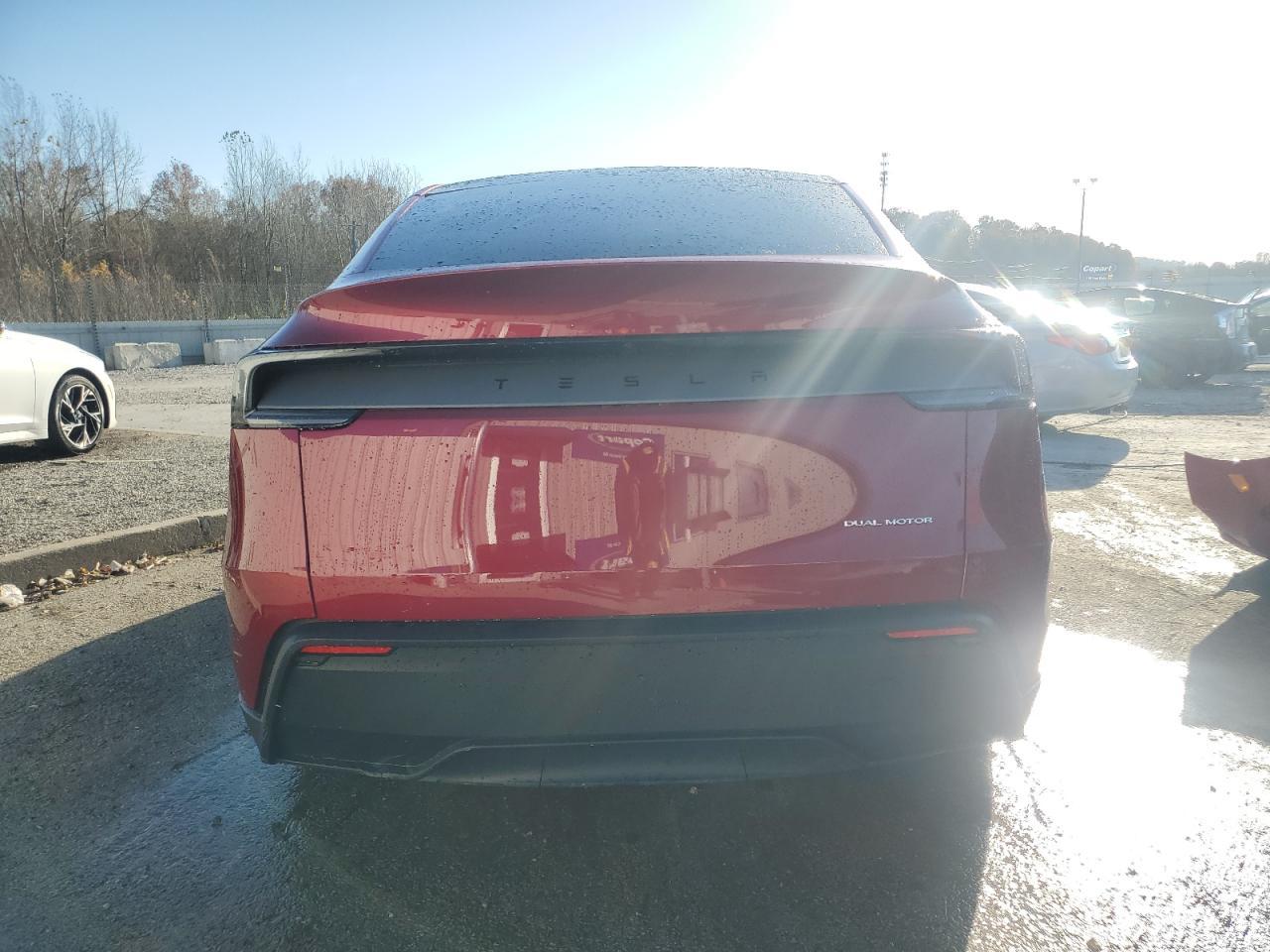 2026 TESLA MODEL Y