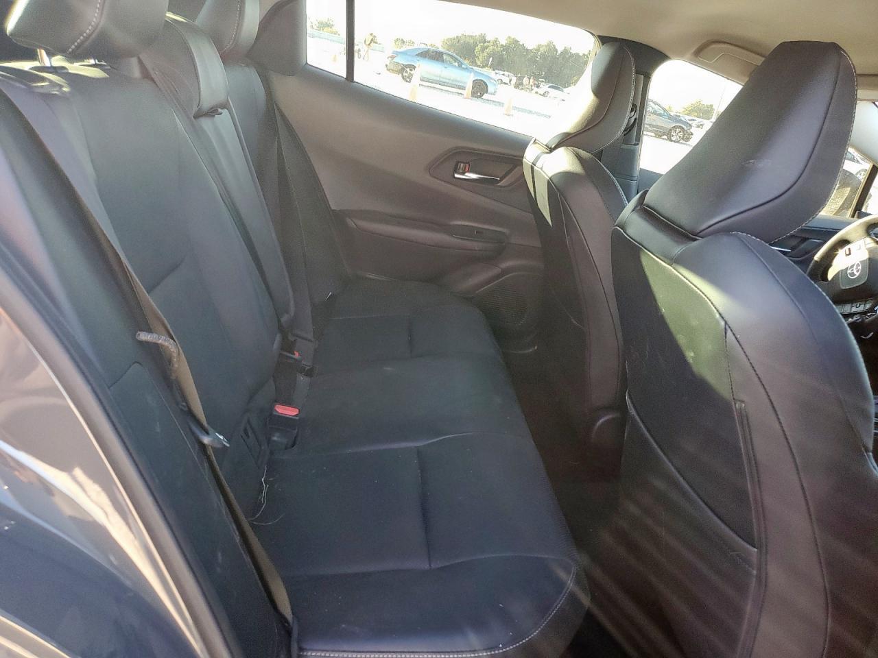 2024 TOYOTA PRIUS