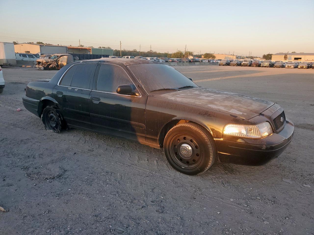 2008 FORD Crown Victoria