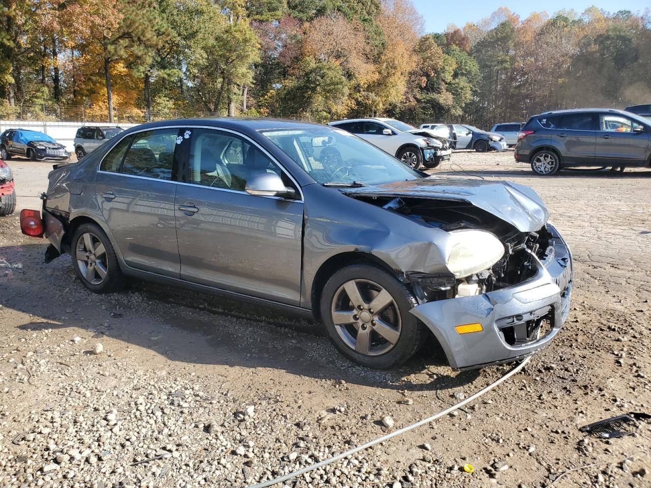 2009 VOLKSWAGEN JETTA