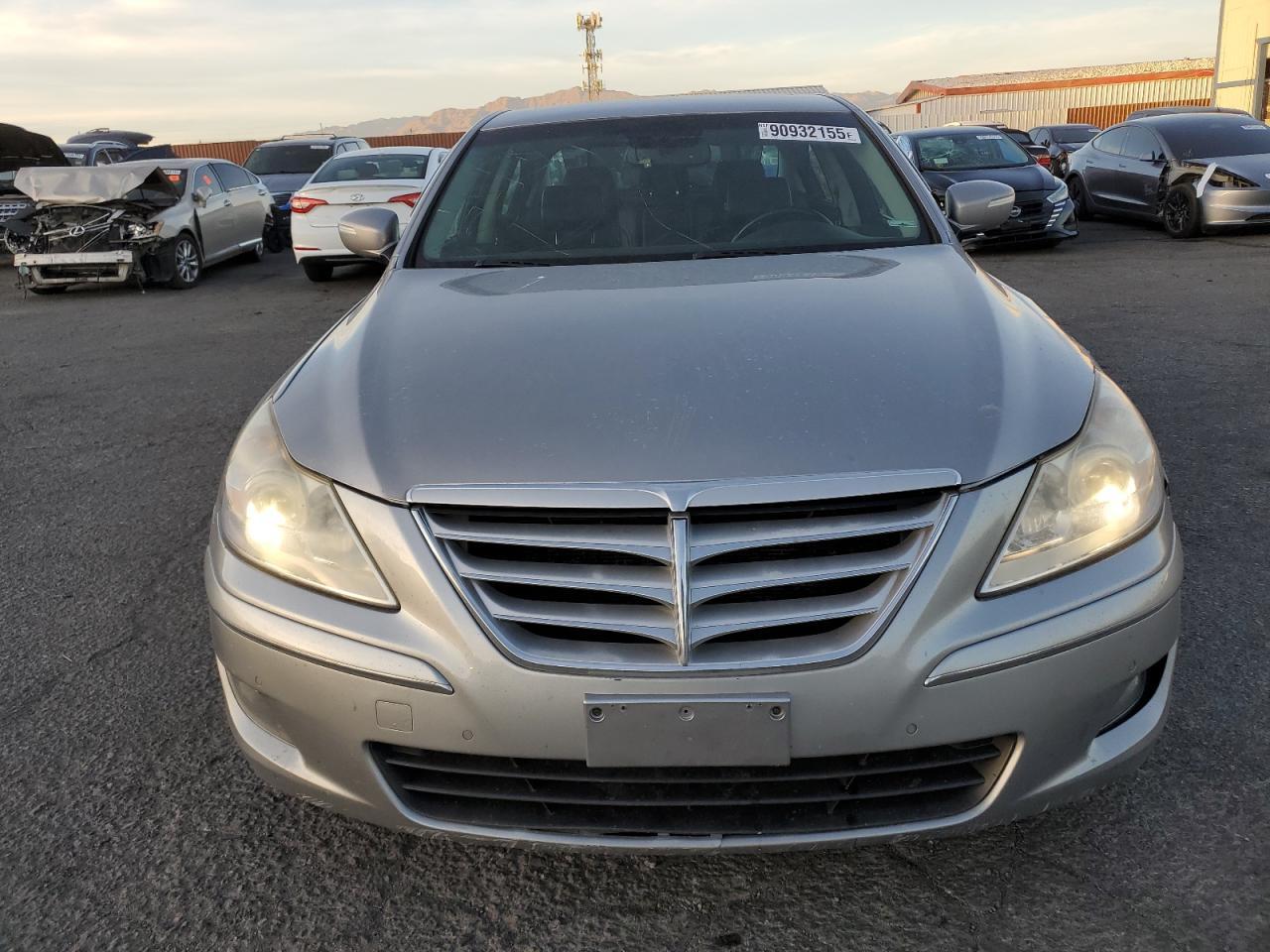 2009 HYUNDAI GENESIS