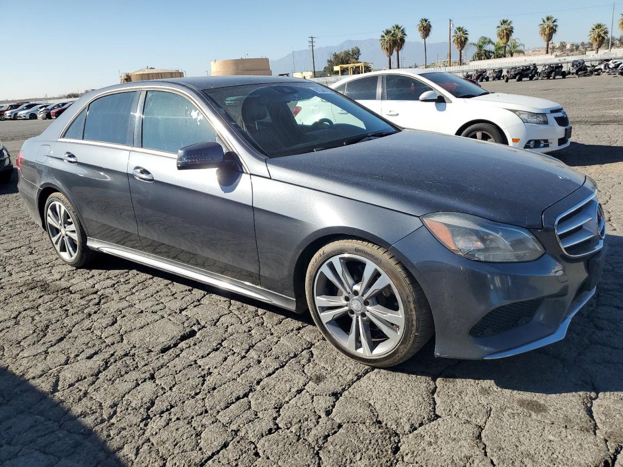 2016 MERCEDES-BENZ E-Class