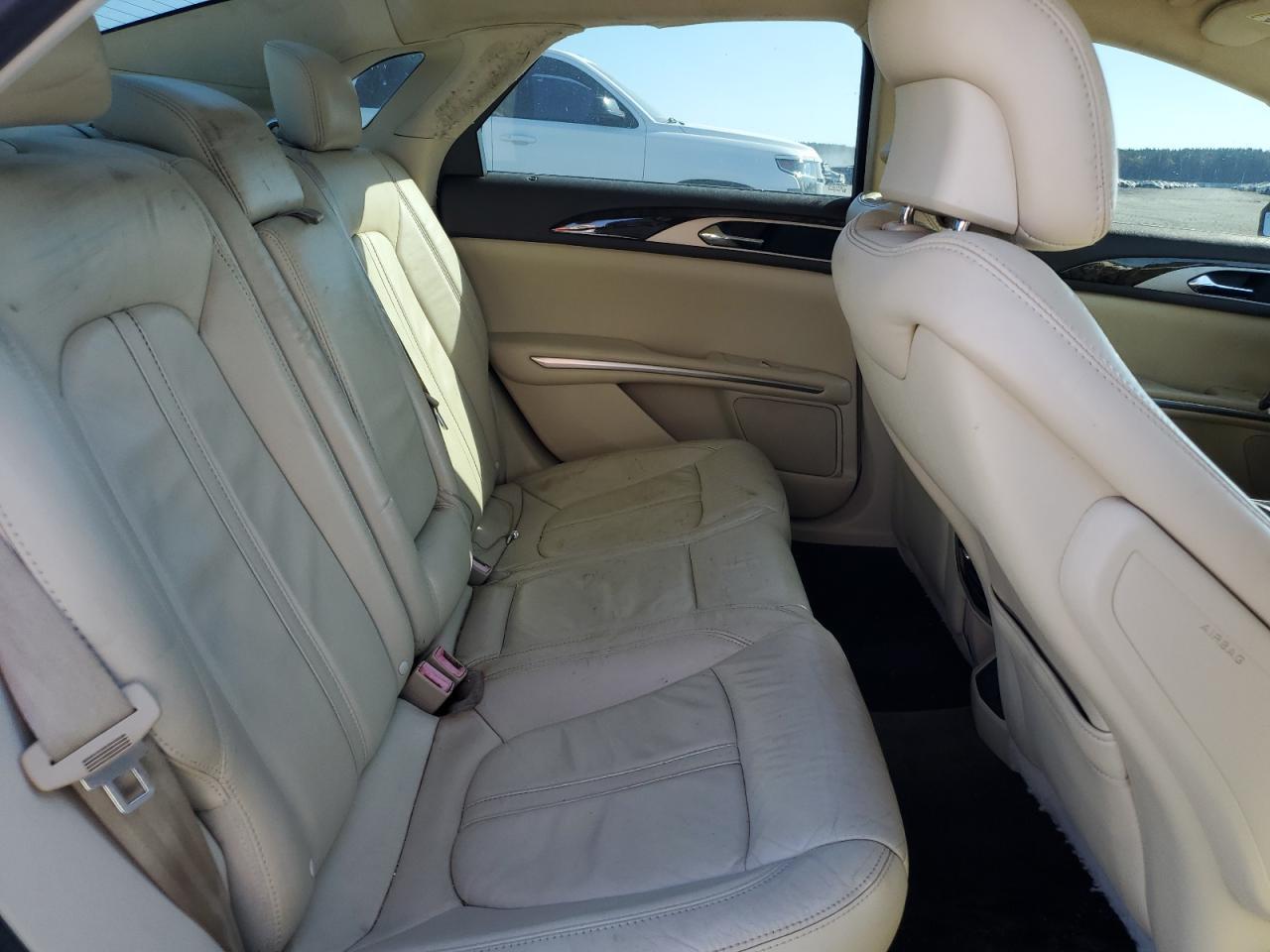 2013 LINCOLN MKZ