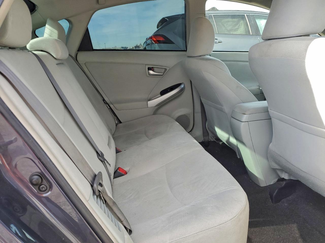 2014 TOYOTA PRIUS