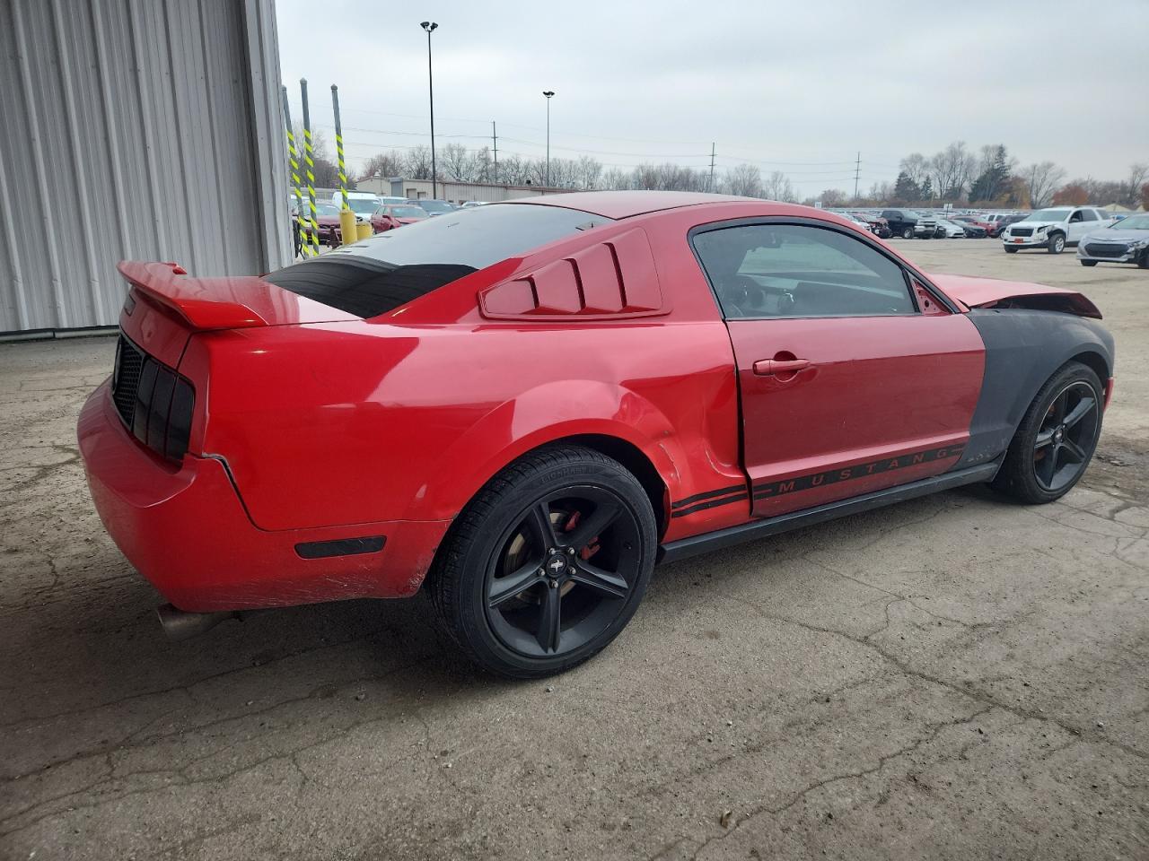 2005 FORD MUSTANG