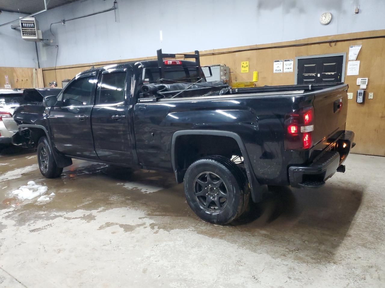 2016 GMC Sierra