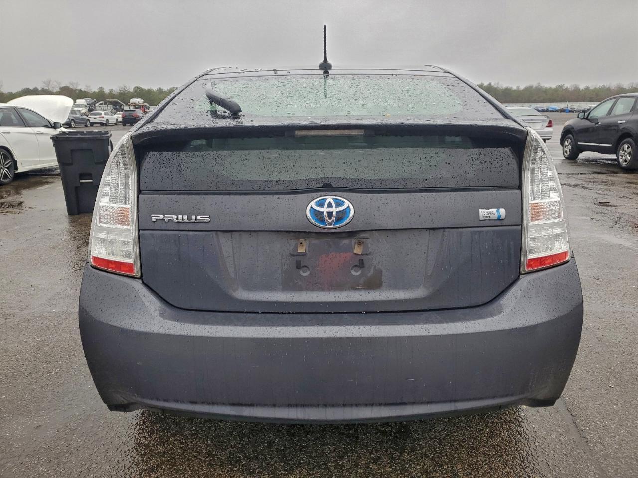 2010 TOYOTA PRIUS