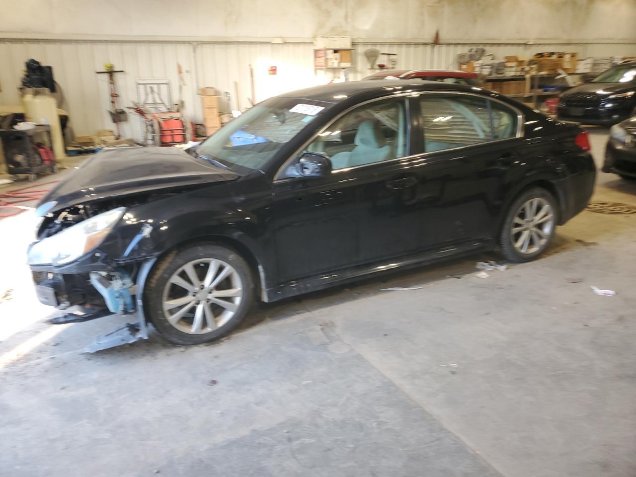 2013 SUBARU Legacy
