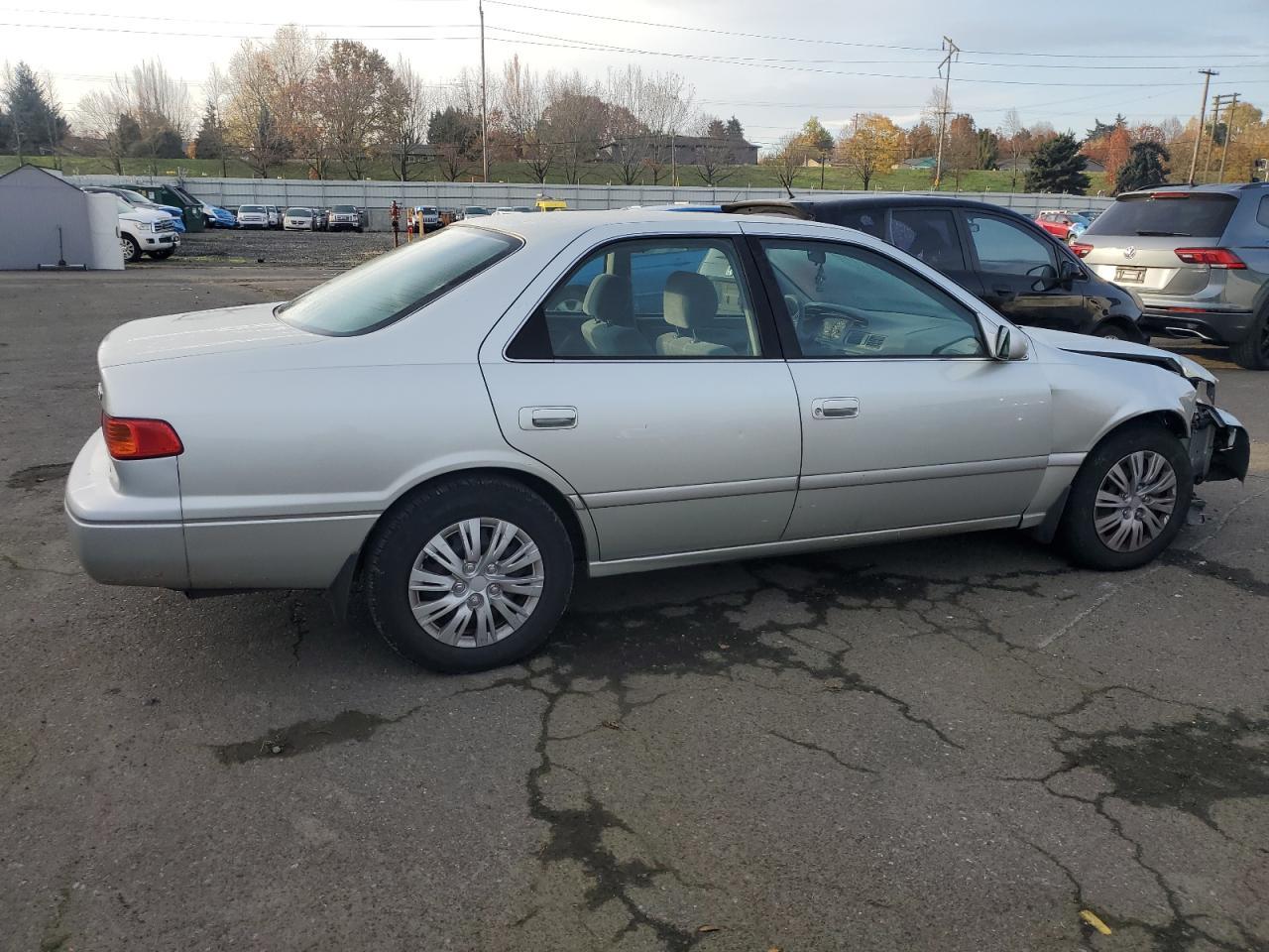 2001 TOYOTA CAMRY