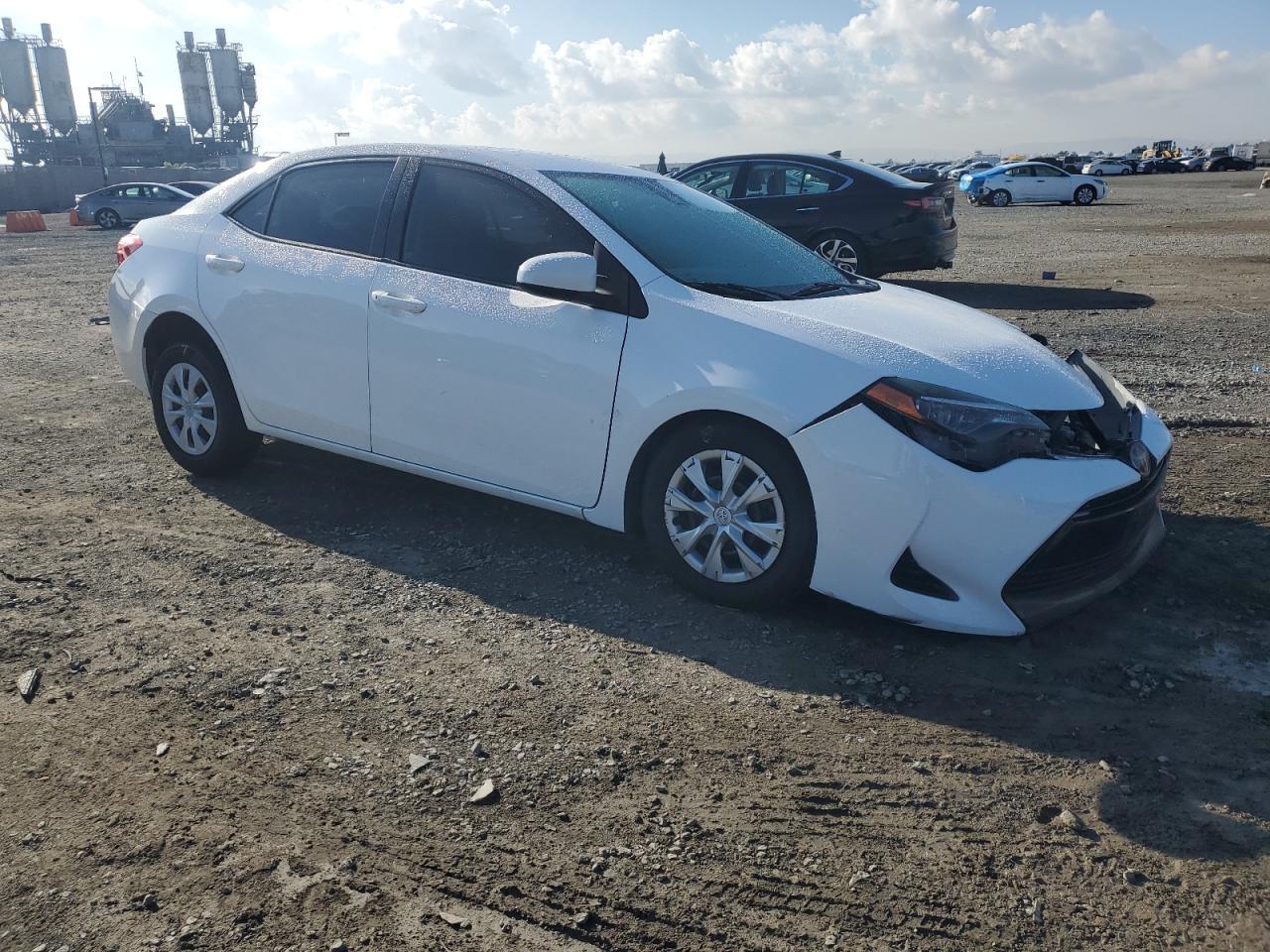 2018 TOYOTA COROLLA