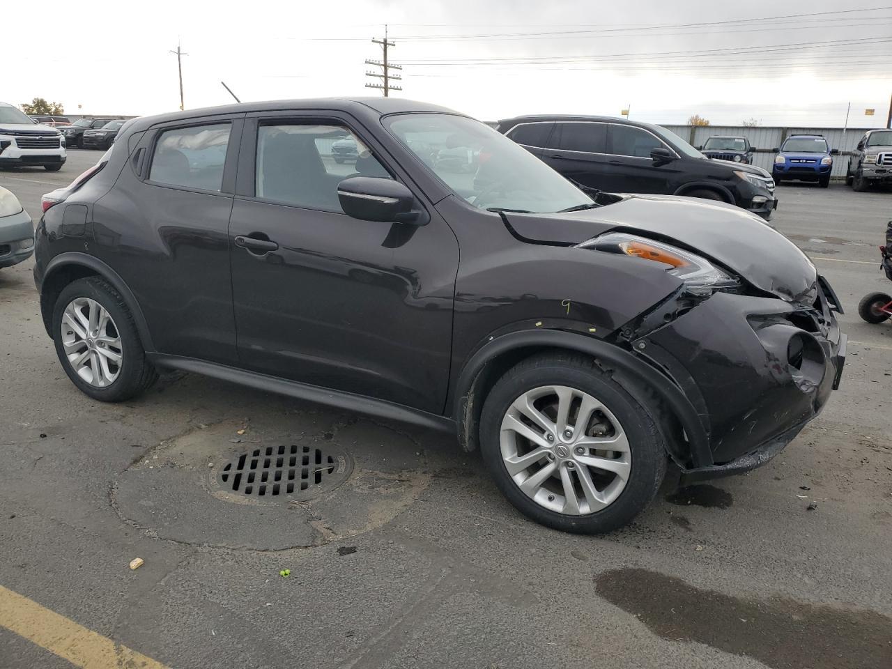 2016 NISSAN Juke