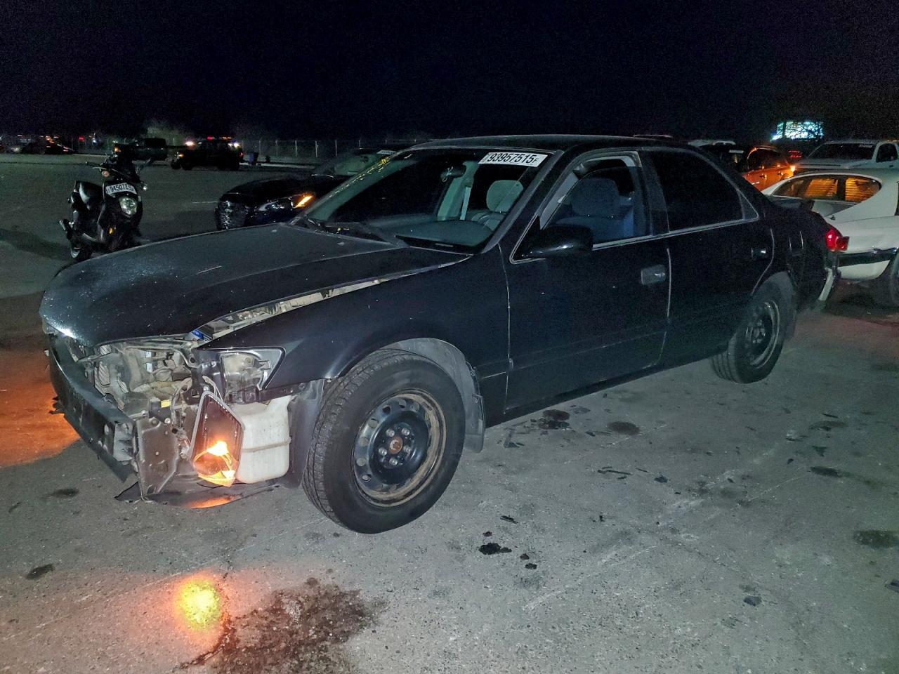 2001 TOYOTA CAMRY