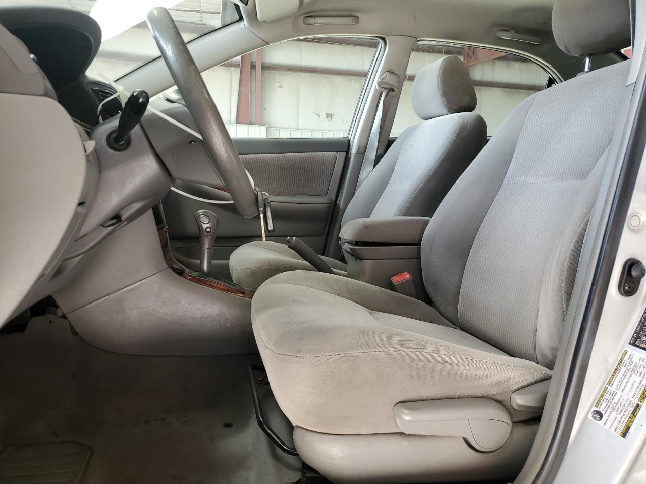2005 TOYOTA COROLLA
