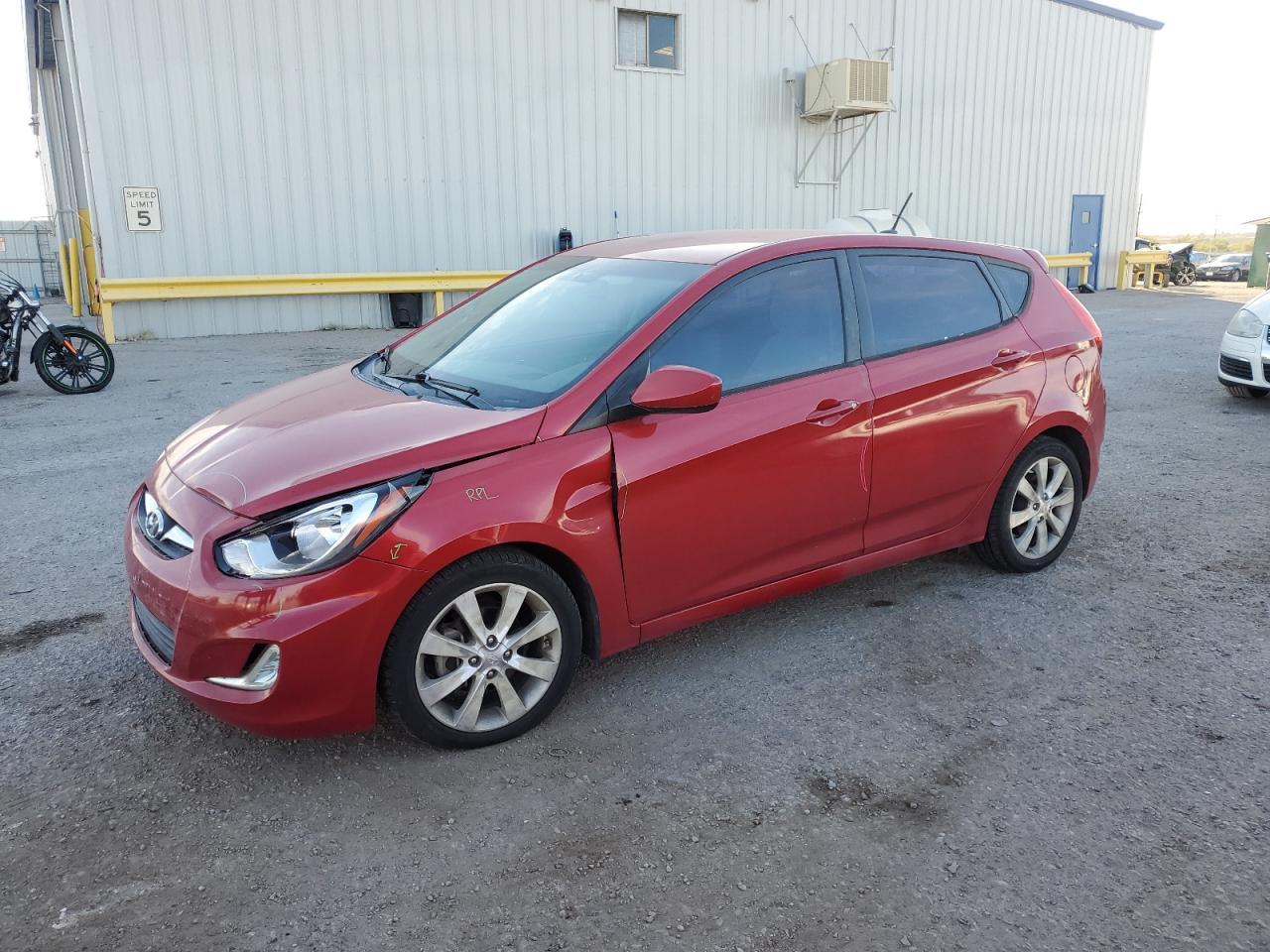 2012 HYUNDAI ACCENT