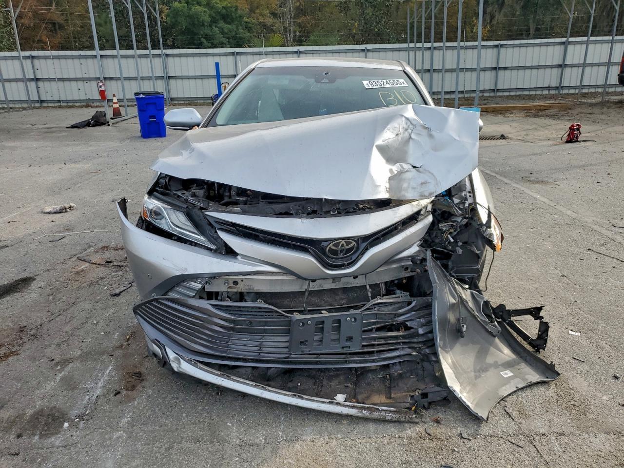 2018 TOYOTA CAMRY