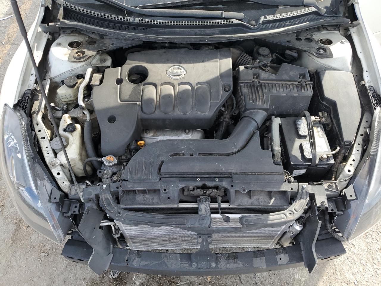 2010 NISSAN ALTIMA