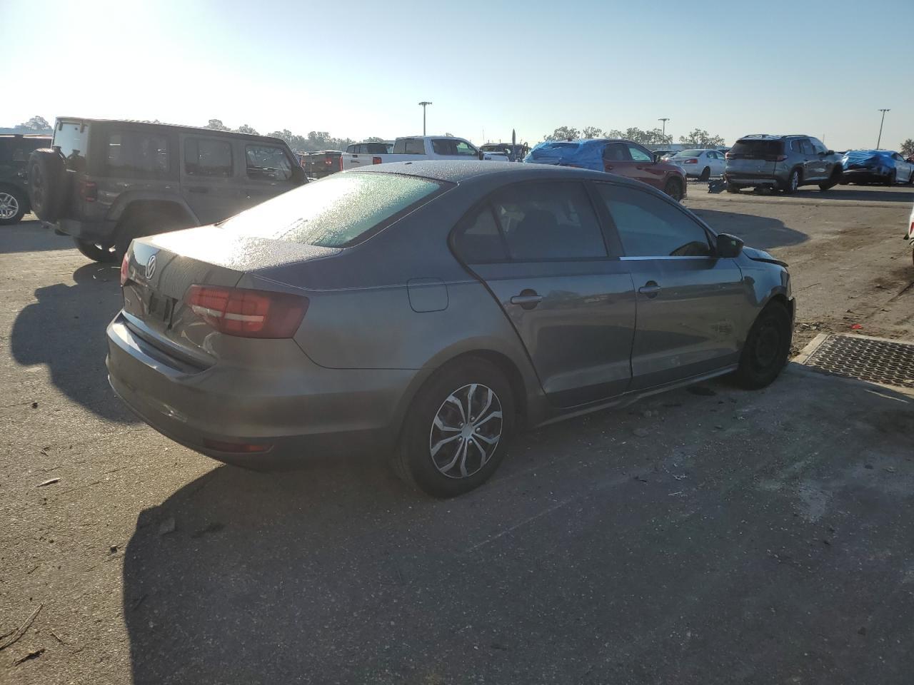 2016 VOLKSWAGEN JETTA