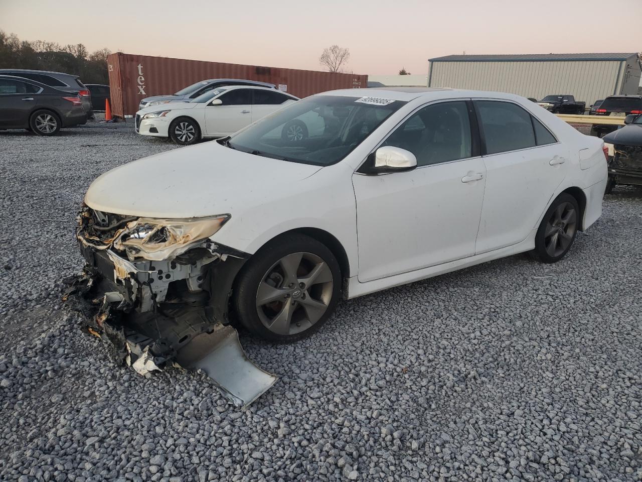 2014 TOYOTA CAMRY