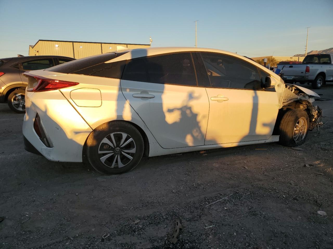 2017 TOYOTA Prius Prime