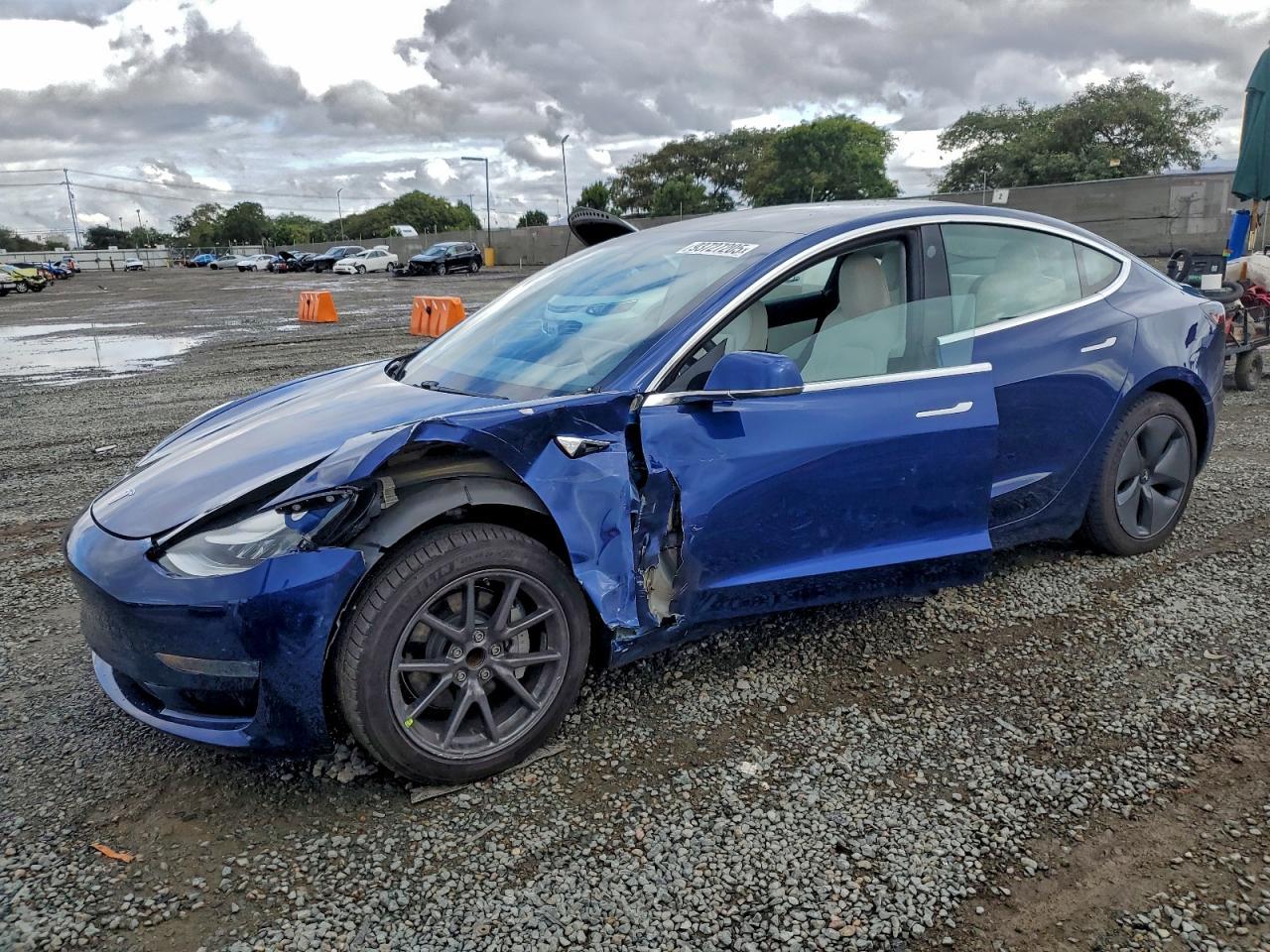 2020 TESLA MODEL 3