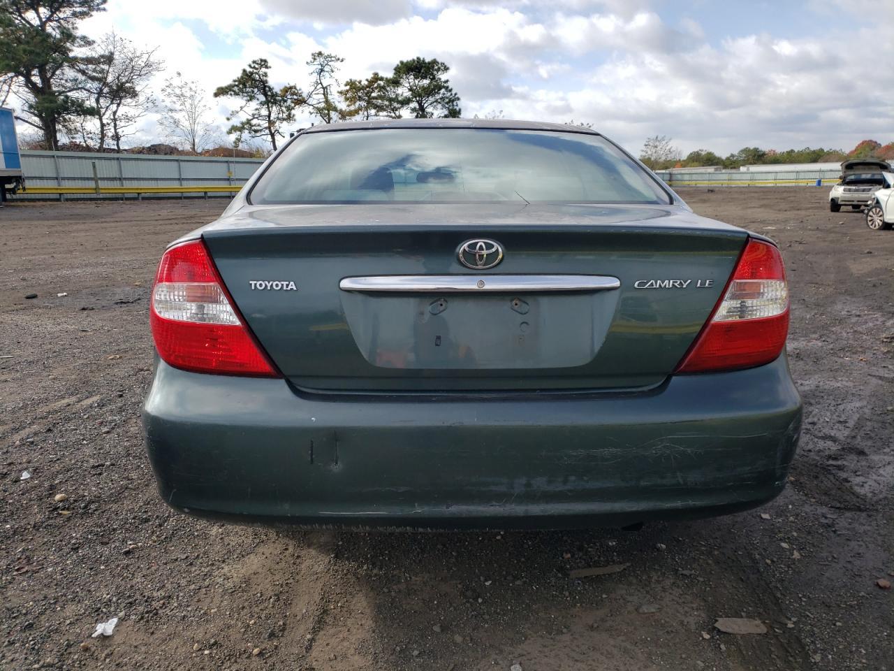 2002 TOYOTA CAMRY