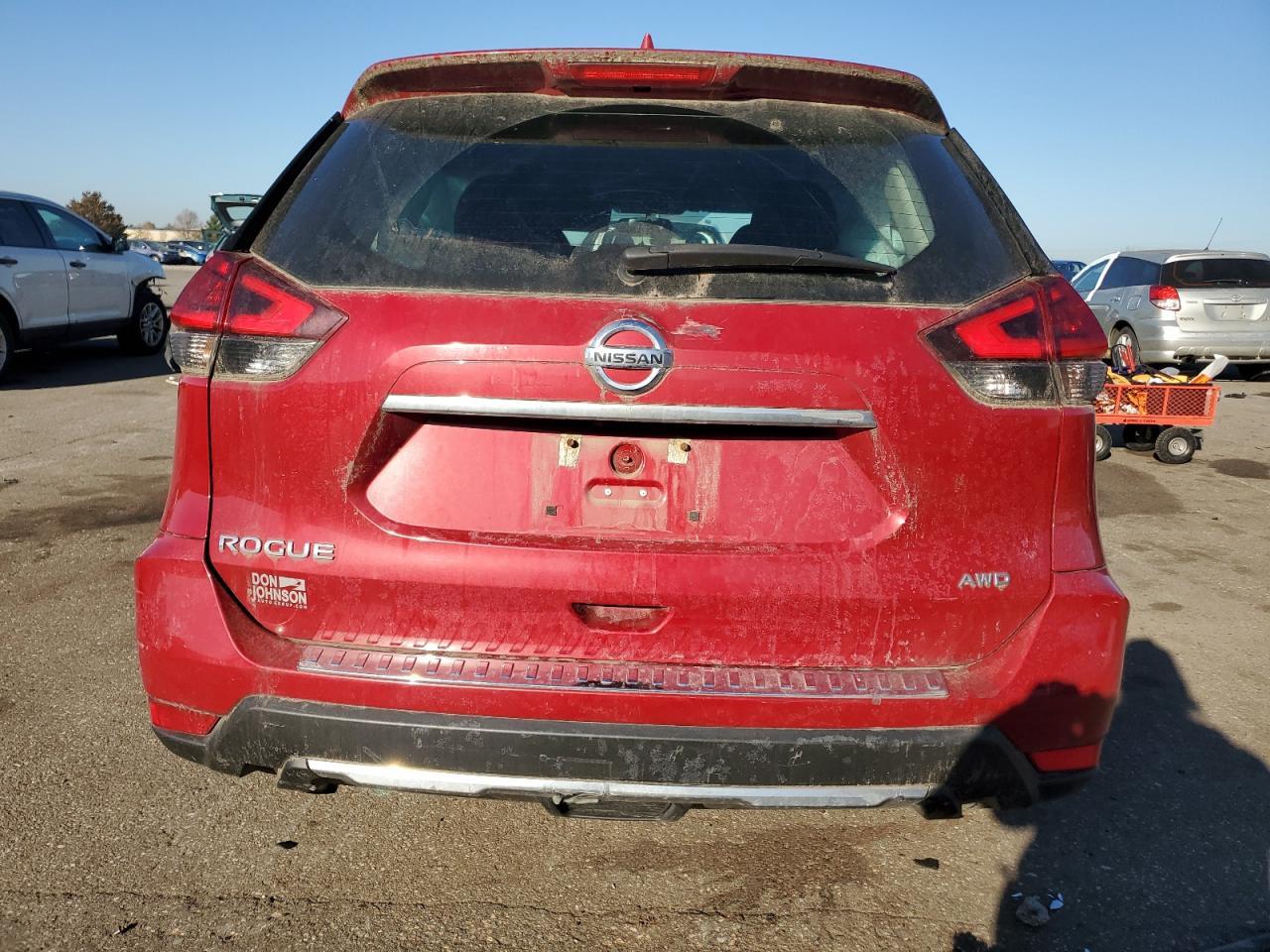 2017 NISSAN ROGUE