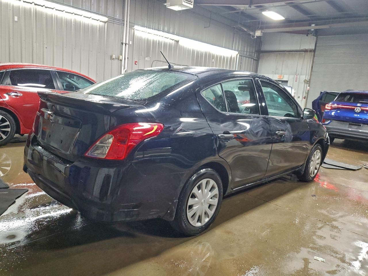2018 NISSAN VERSA