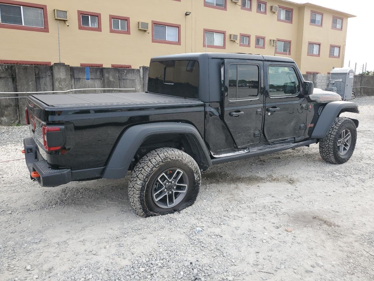 2025 JEEP Gladiator