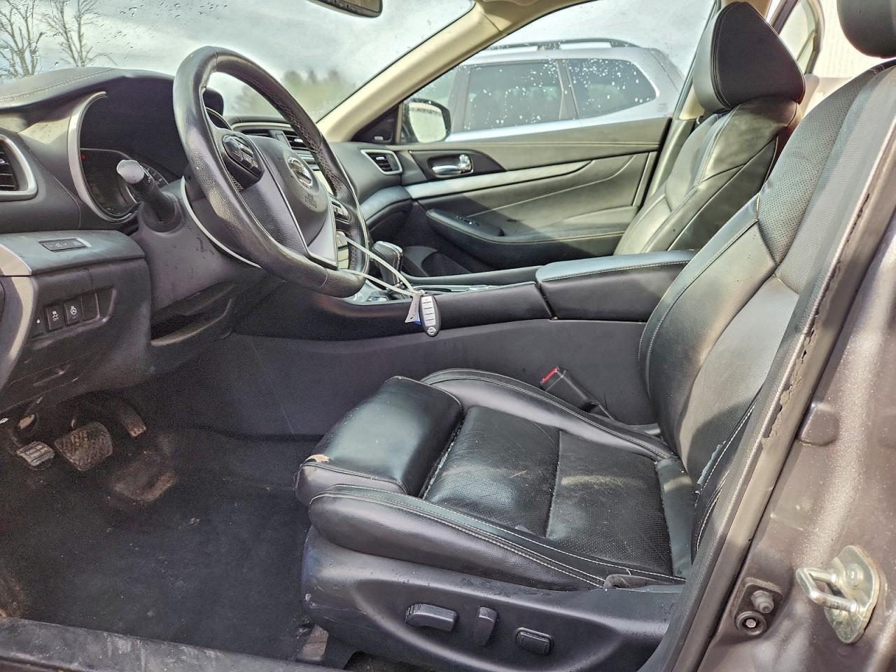 2017 NISSAN Maxima