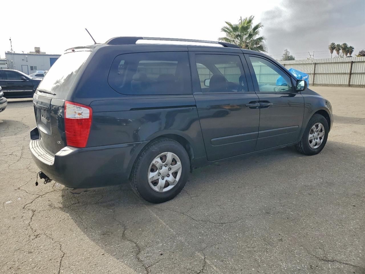 2009 KIA SEDONA