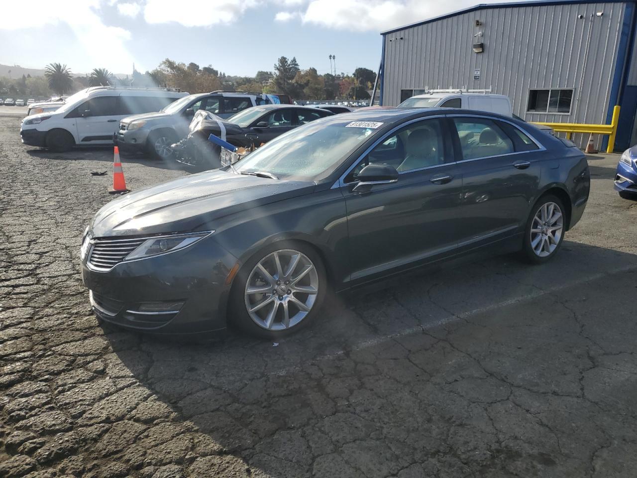 2015 LINCOLN MKZ